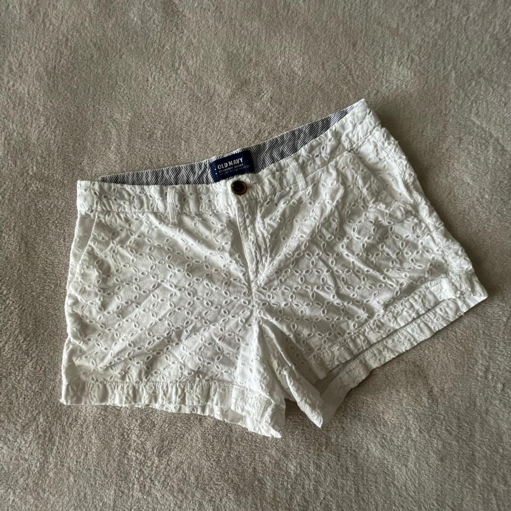 Old Navy Eyelet Everyday Shorts (White)
